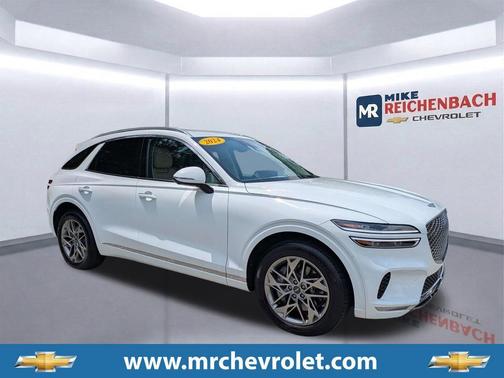 Alta White 2024 Genesis GV70 2.5T AWD