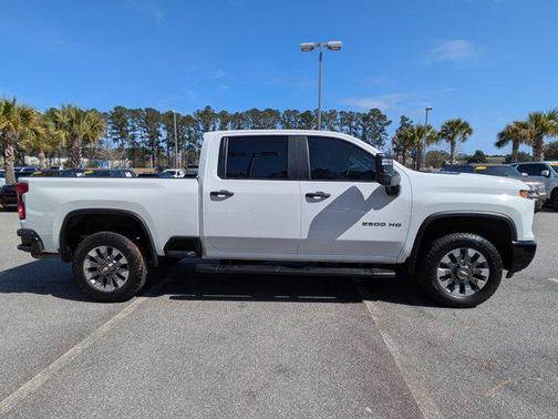 2024 Chevrolet Silverado 2500 Custom