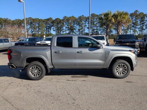 2025 Chevrolet Colorado LT