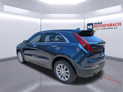 Twilight Blue Metallic 2021 Cadillac XT4 Luxury