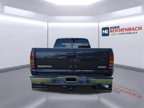 Carbon Metallic 2004 GMC Sierra 3500 SLE Extended Cab