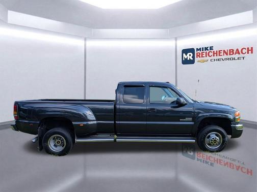 Carbon Metallic 2004 GMC Sierra 3500 SLE Extended Cab