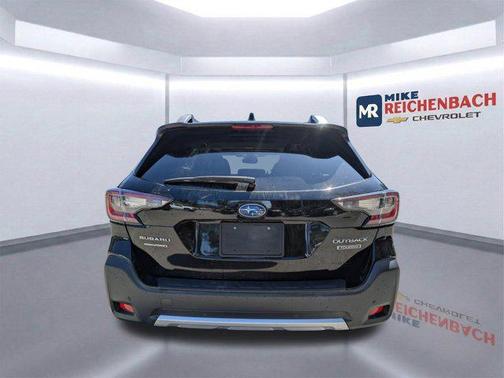2023 Subaru Outback Touring