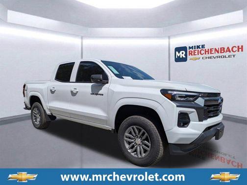 Summit White 2026 Chevrolet Colorado LT