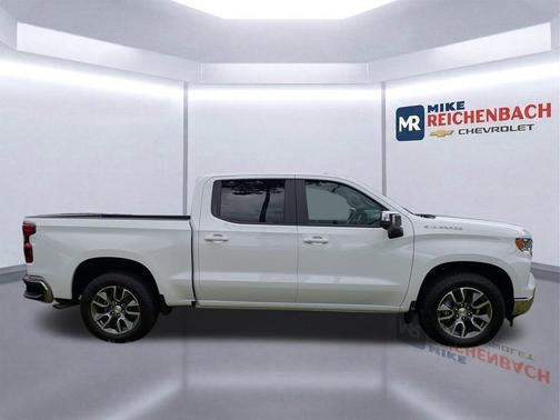 Summit White 2026 Chevrolet Silverado 1500 LT