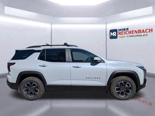 Polar White Tricoat 2026 Chevrolet Equinox AWD ACTIV