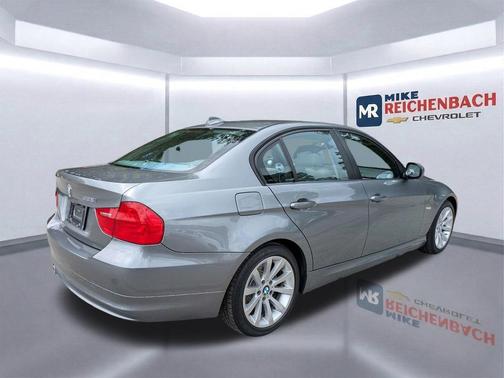 Space Gray Metallic 2011 BMW 328 328i