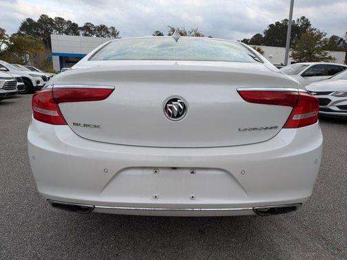 2017 Buick LaCrosse Essence