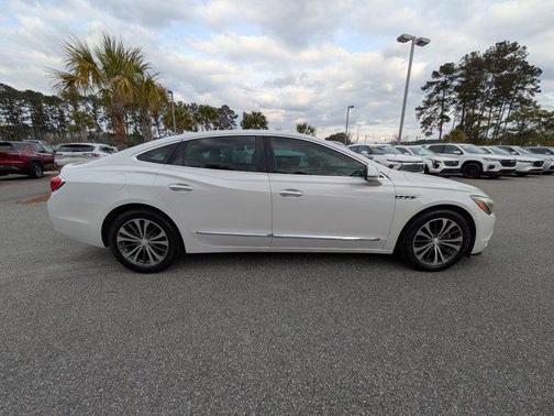 2017 Buick LaCrosse Essence