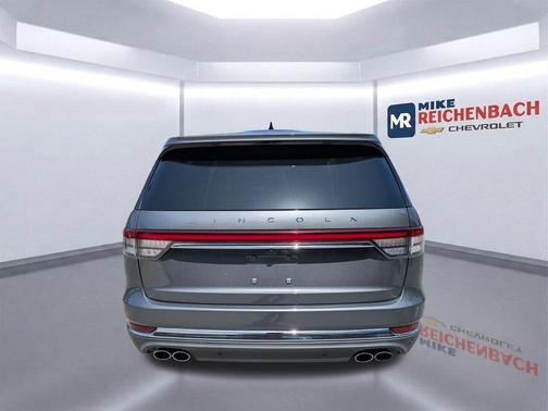 ASHER GRAY MET CC 2023 Lincoln Aviator Reserve