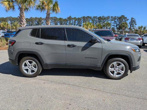 2024 Jeep Compass Sport