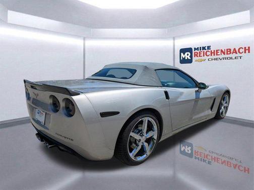 2006 Chevrolet Corvette Base