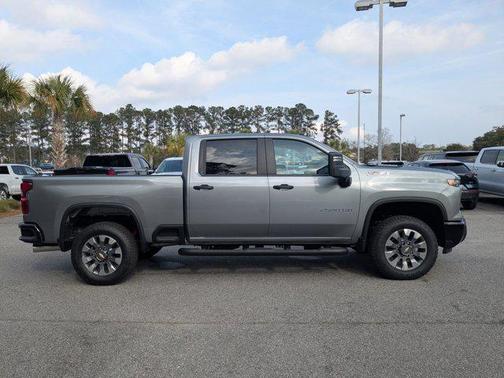 2026 Chevrolet Silverado 2500 Custom