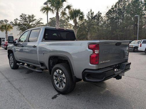 2026 Chevrolet Silverado 2500 Custom