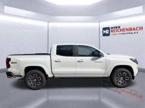 Summit White 2026 Chevrolet Colorado Z71