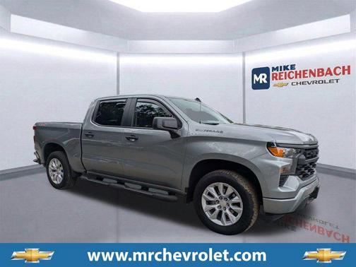 Sterling Gray Metallic 2024 Chevrolet Silverado 1500 Custom