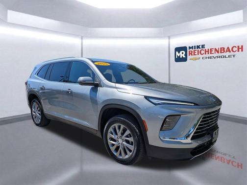 Moonstone Gray Metallic 2025 Buick Enclave Preferred FWD