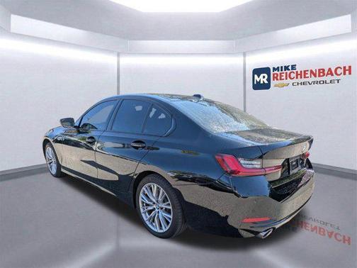 Jet Black 2023 BMW 330 330i