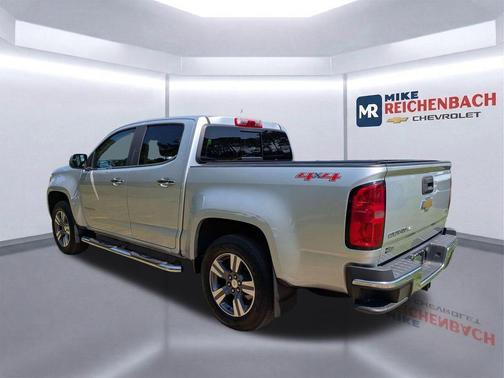 Silver Ice Metallic 2018 Chevrolet Colorado LT