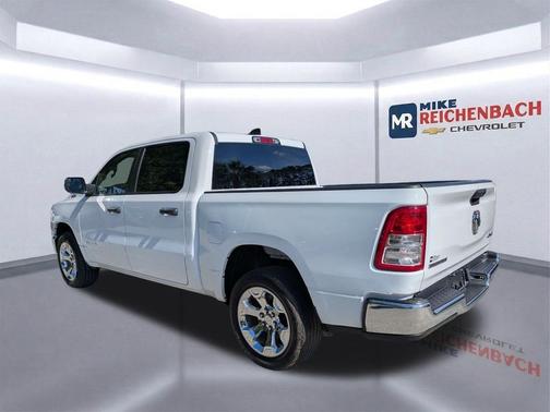 Bright White Clearcoat 2023 RAM 1500 Big Horn/Lone Star