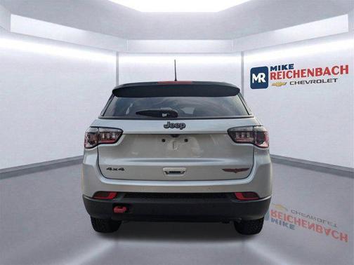 2024 Jeep Compass Trailhawk