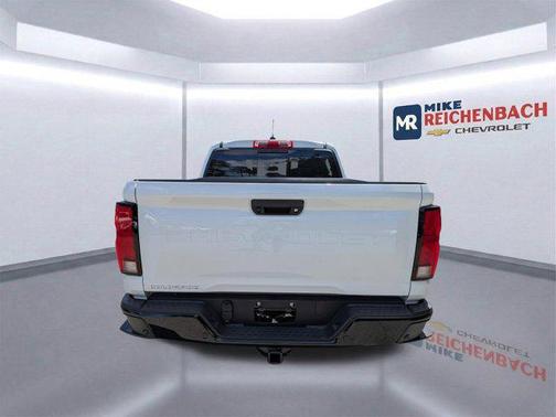 Summit White 2026 Chevrolet Colorado Z71