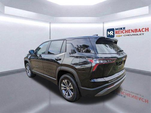 Mosaic Black Metallic 2026 Chevrolet Equinox 1LT