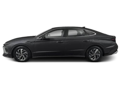 2026 Hyundai SONATA Hybrid Base