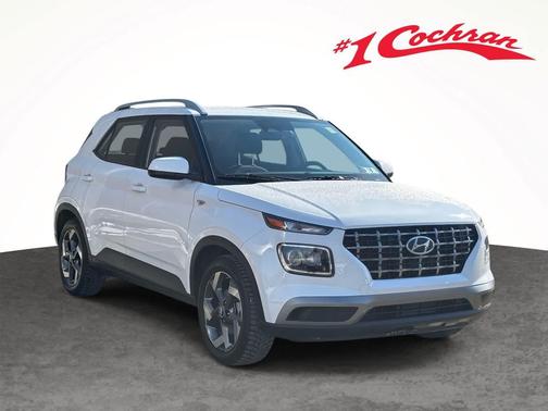 2023 Hyundai VENUE SEL