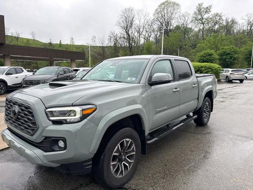 Lunar Rock 2023 Toyota Tacoma TRD Sport