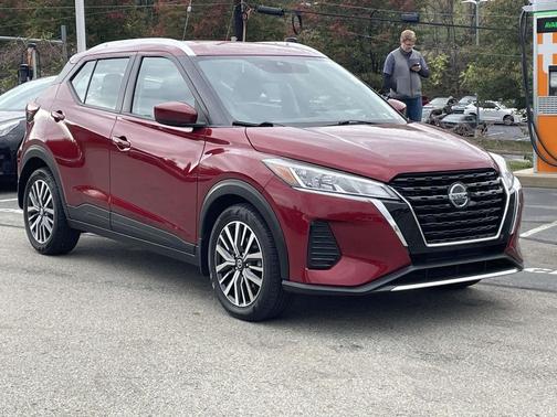 2021 Nissan Kicks SV