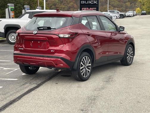 2021 Nissan Kicks SV