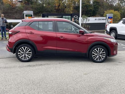 2021 Nissan Kicks SV