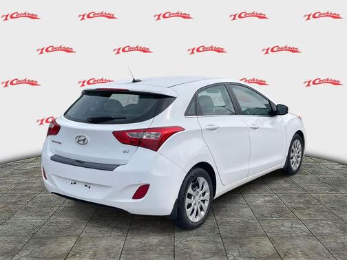 2016 Hyundai Elantra GT Base