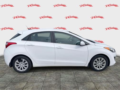 2016 Hyundai Elantra GT Base