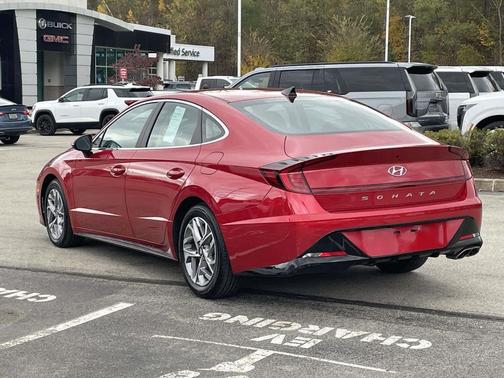 2021 Hyundai SONATA SEL