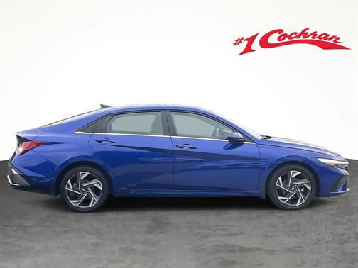 2024 Hyundai ELANTRA SEL