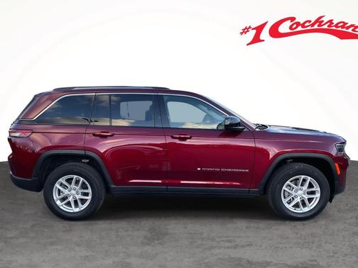 2023 Jeep Grand Cherokee Laredo