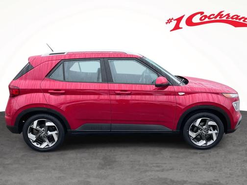2023 Hyundai VENUE Limited