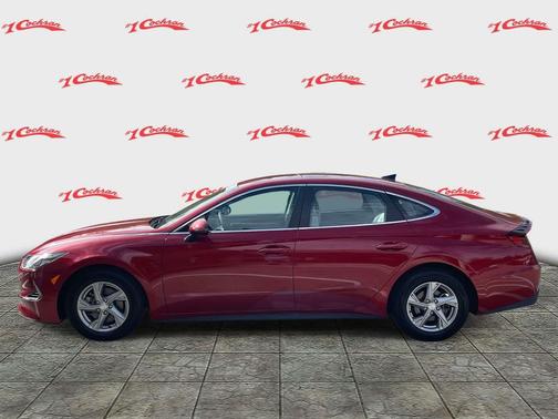 2023 Hyundai SONATA SE