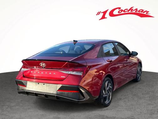 2025 Hyundai ELANTRA HEV SEL Sport