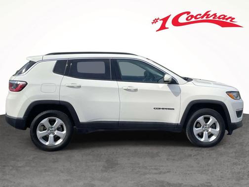 White Clearcoat 2018 Jeep Compass Latitude