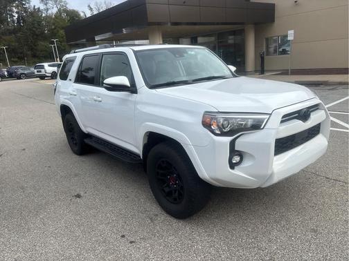2023 Toyota 4Runner SR5 Premium