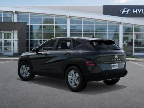 2025 Hyundai KONA SE