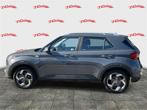 2024 Hyundai VENUE SEL