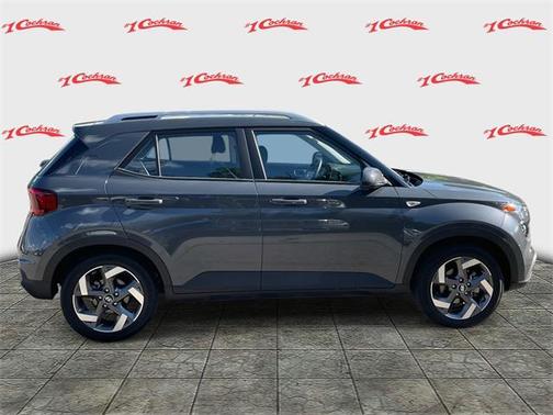 2024 Hyundai VENUE SEL