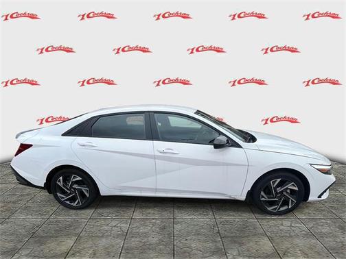 2025 Hyundai ELANTRA Sport