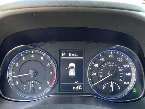 Abyss Black Pearl 2023 Hyundai KONA SEL