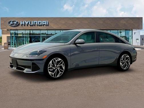 2025 Hyundai IONIQ 6 SEL