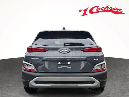 2022 Hyundai KONA SEL